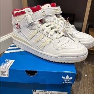 Special edition adidas forum mid, Thebe Magugu